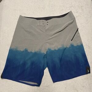 Lululemon Current State Board Shorts Mens 38 Gray Blue Hybrid Beach Flaw Read